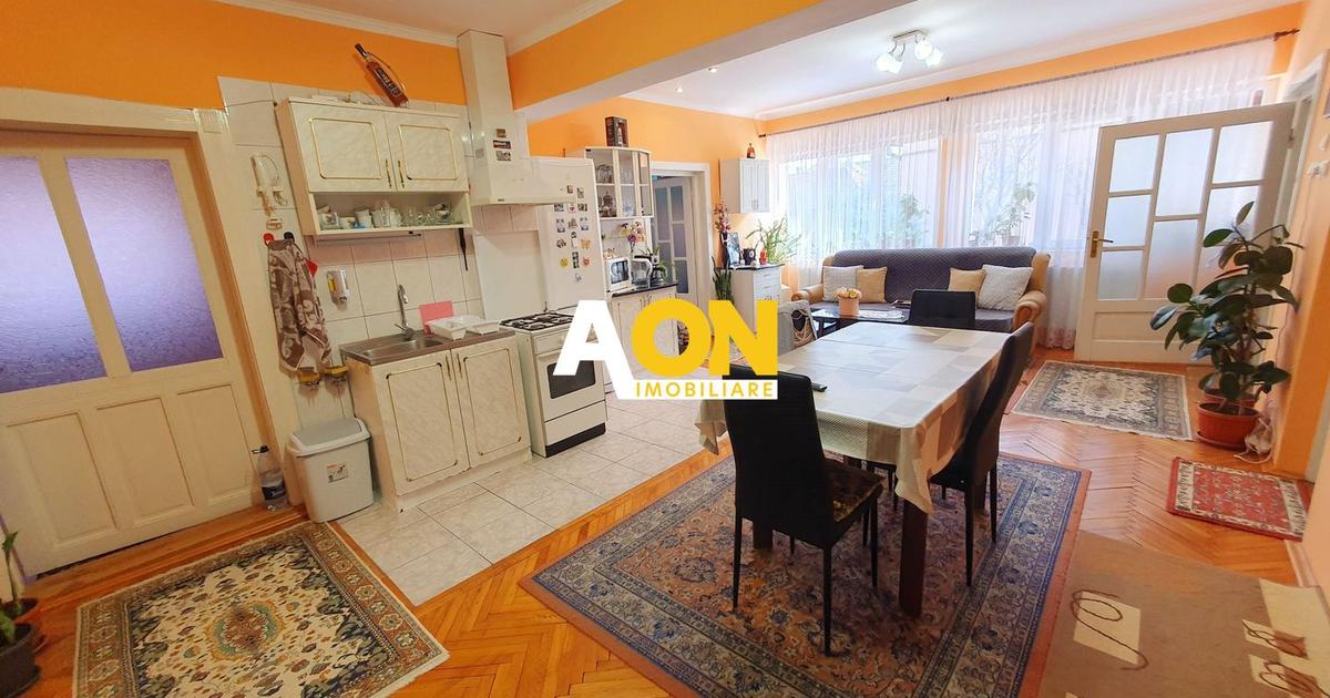 Casă individuală cu 4 camere în zona Central, Alba Iulia