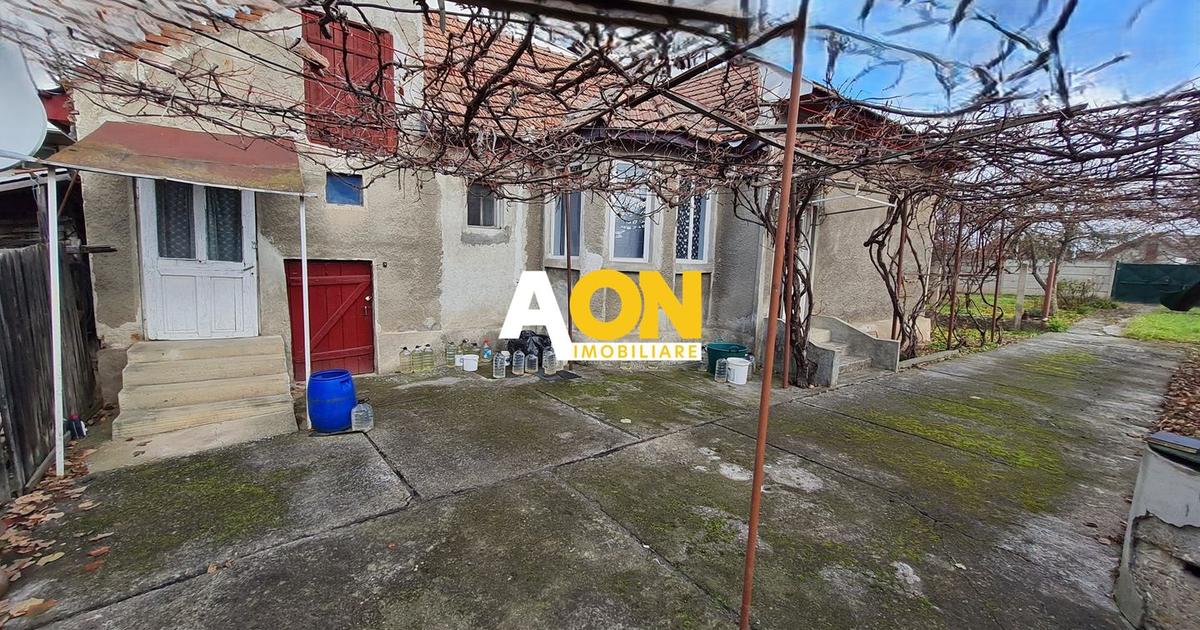 Casă individuală cu 3 camere în zona Cetate, Alba Iulia