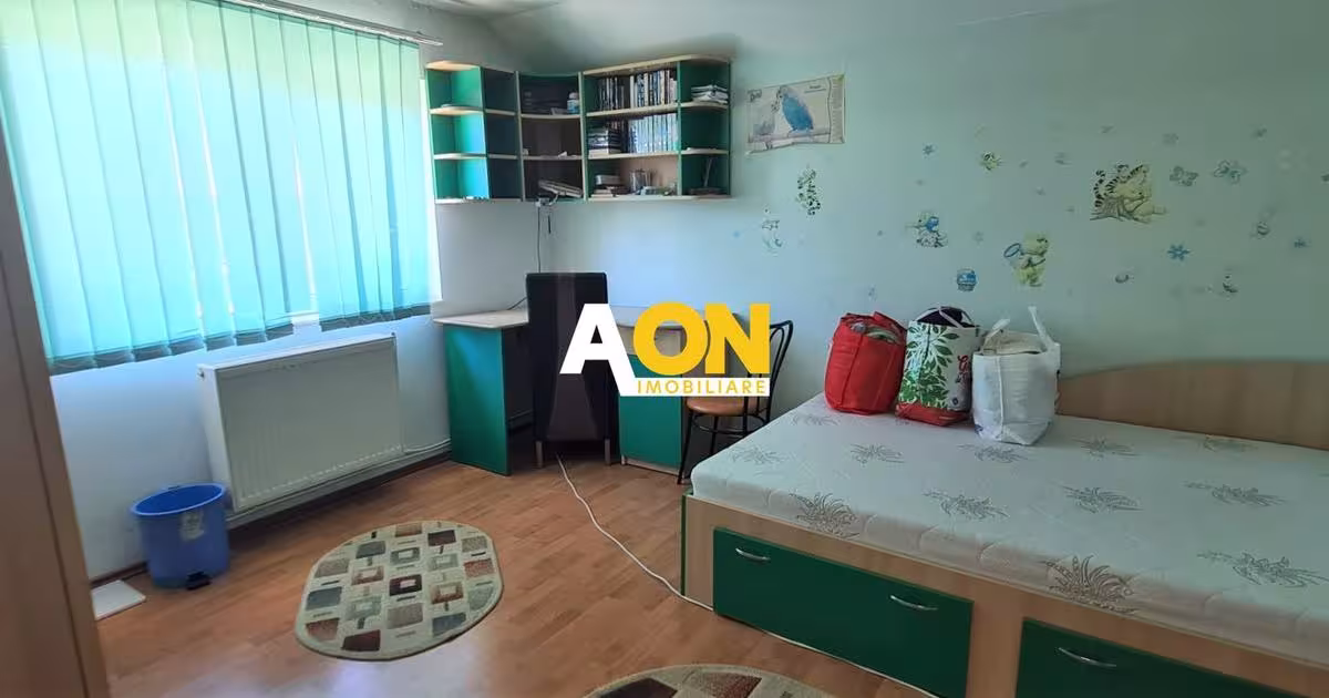 Casă individuală 390 mp cu 10 camere în zona Cetate, Alba Iulia