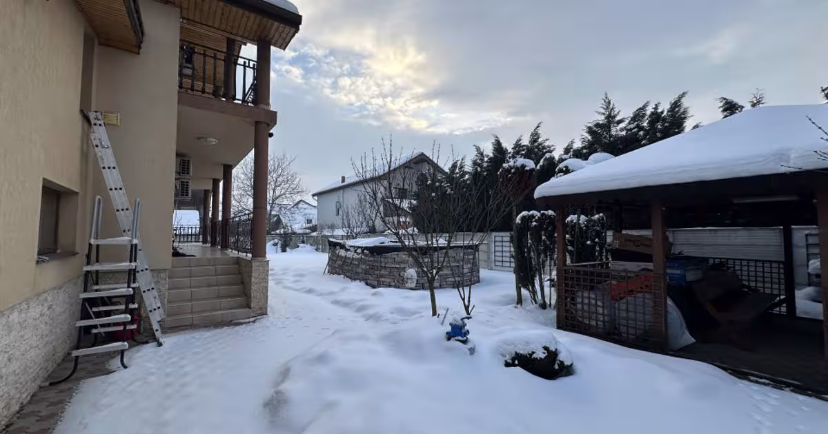 Casă individuală 360 mp cu 8 camere în zona Cetate, Alba Iulia