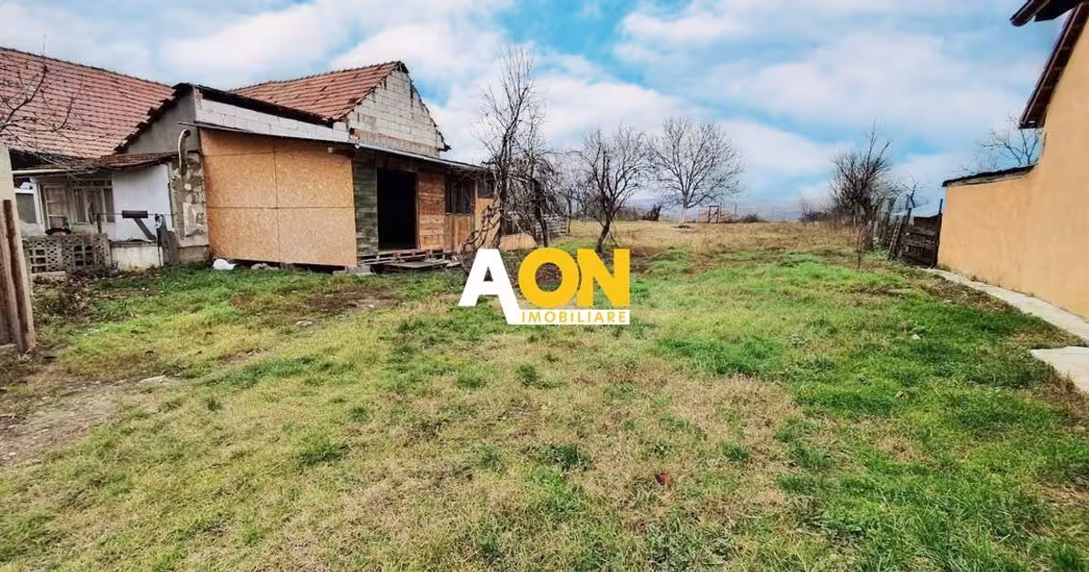 Casă individuală 60 mp cu 2 camere în zona Micești, Alba Iulia