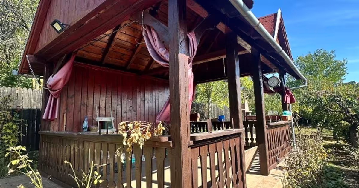 Casă individuală 272 mp cu 4 camere în Albota