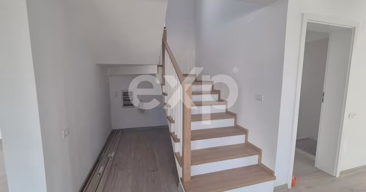 Casă individuală cu 5 camere în Albota
