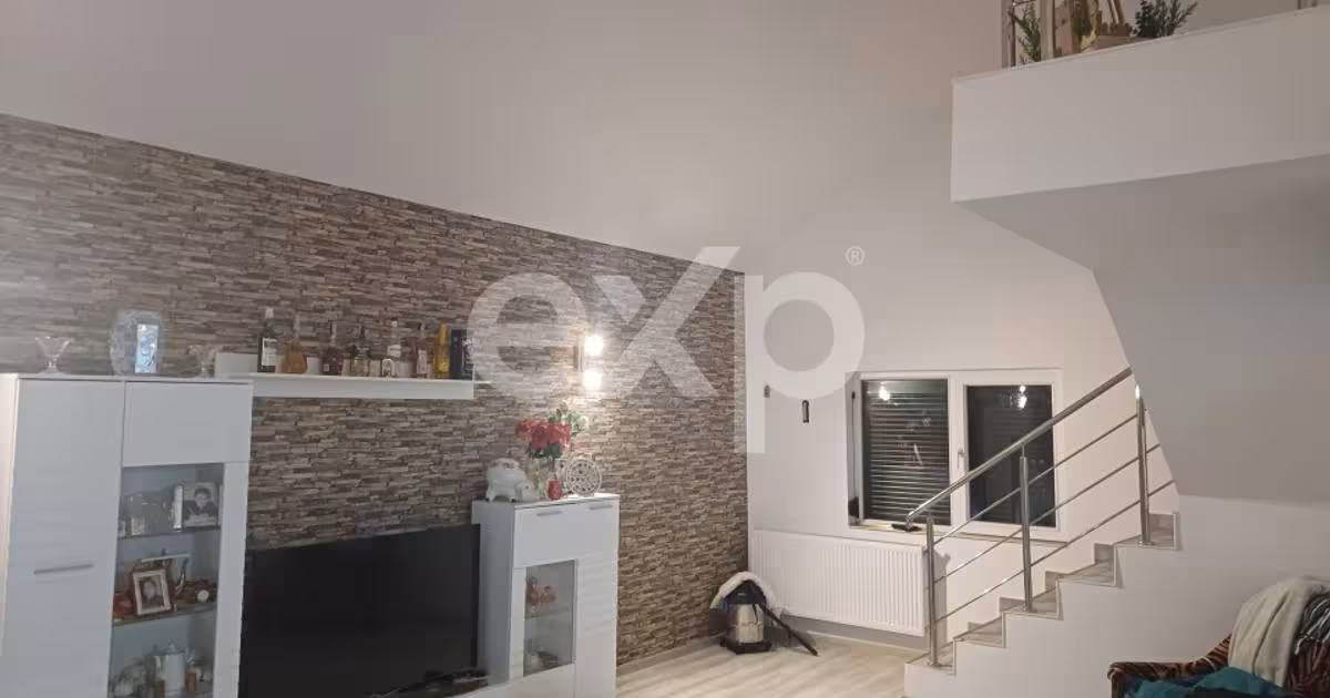 Casă individuală cu 4 camere în Albota