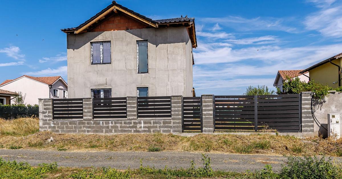 Casă individuală cu 4 camere în zona Aradul Nou, Arad