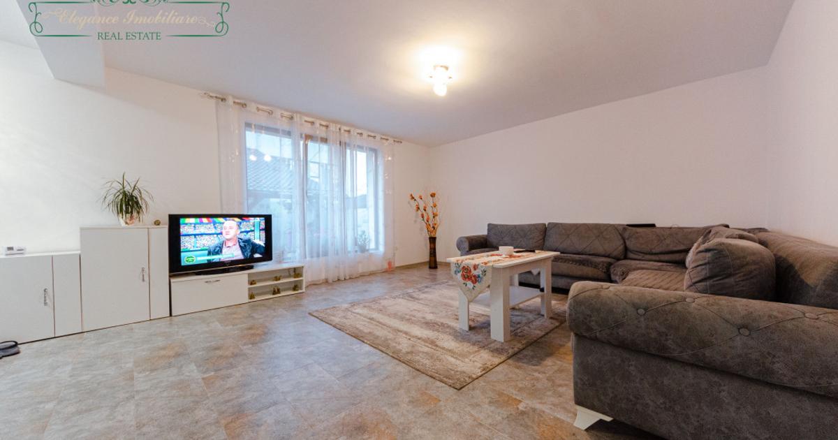 Casă individuală 160 mp cu 6 camere în zona Exterior Est, Arad