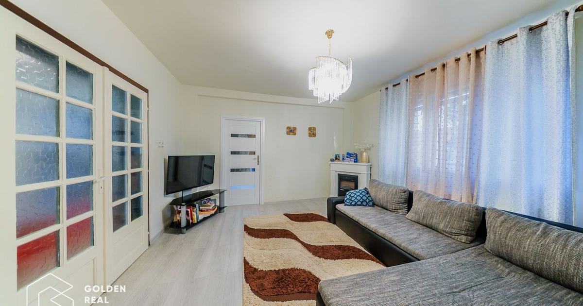 Casă individuală cu 8 camere în zona Gai, Arad