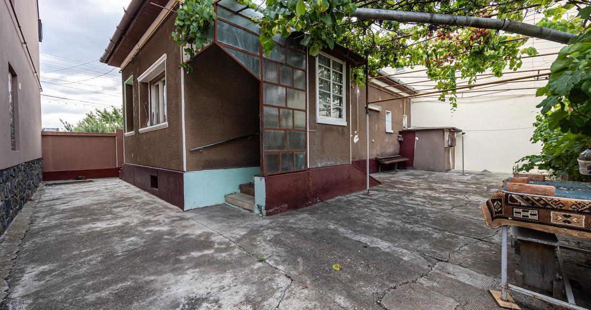 Casă individuală cu 2 camere în zona Grădiște, Arad