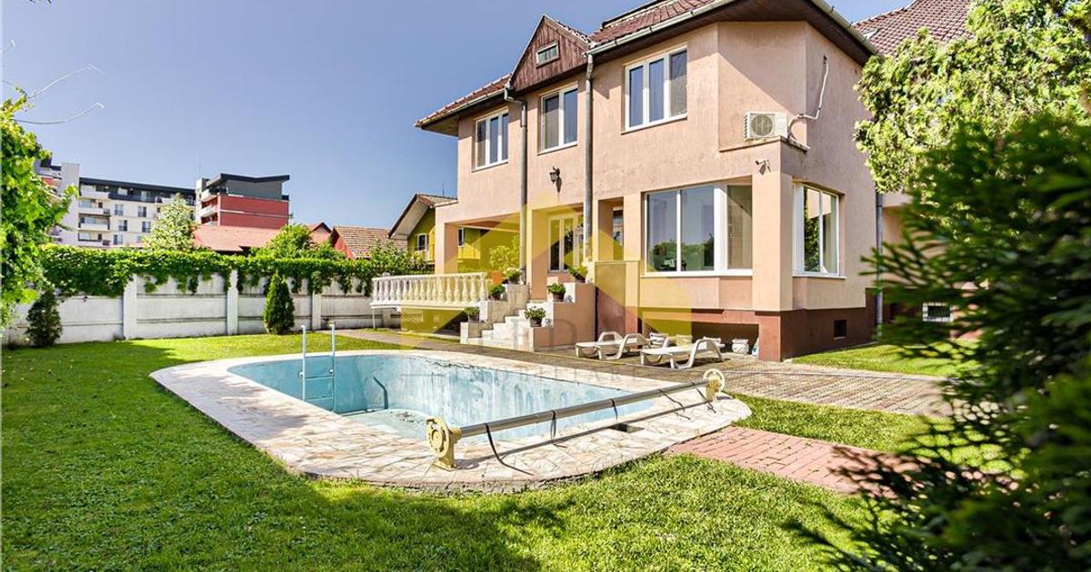 Casă individuală 643 mp cu 13 camere în zona Micălaca, Arad
