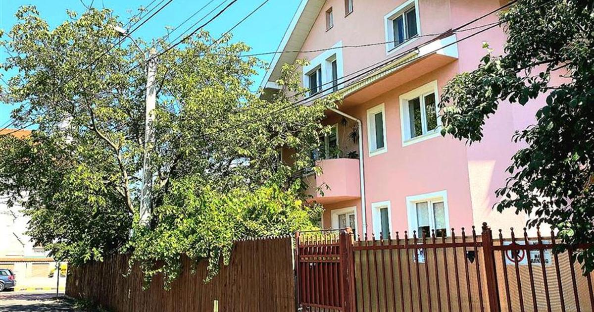 Casă individuală cu 10 camere în zona 9 Mai, Bacău