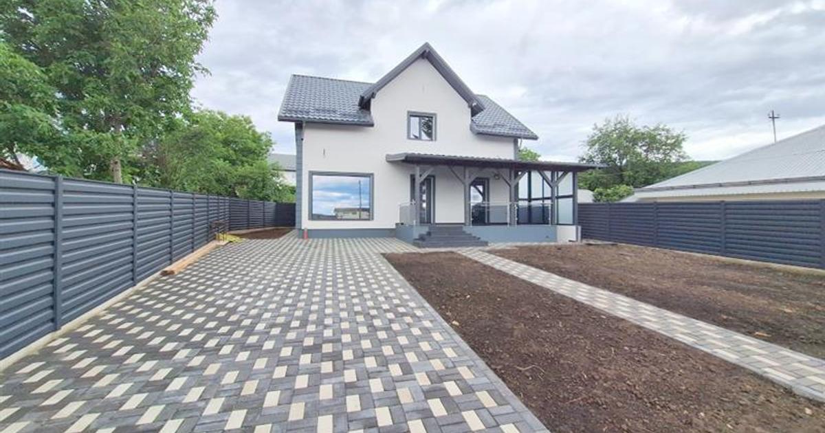 Casă individuală cu 5 camere în zona 9 Mai, Bacău