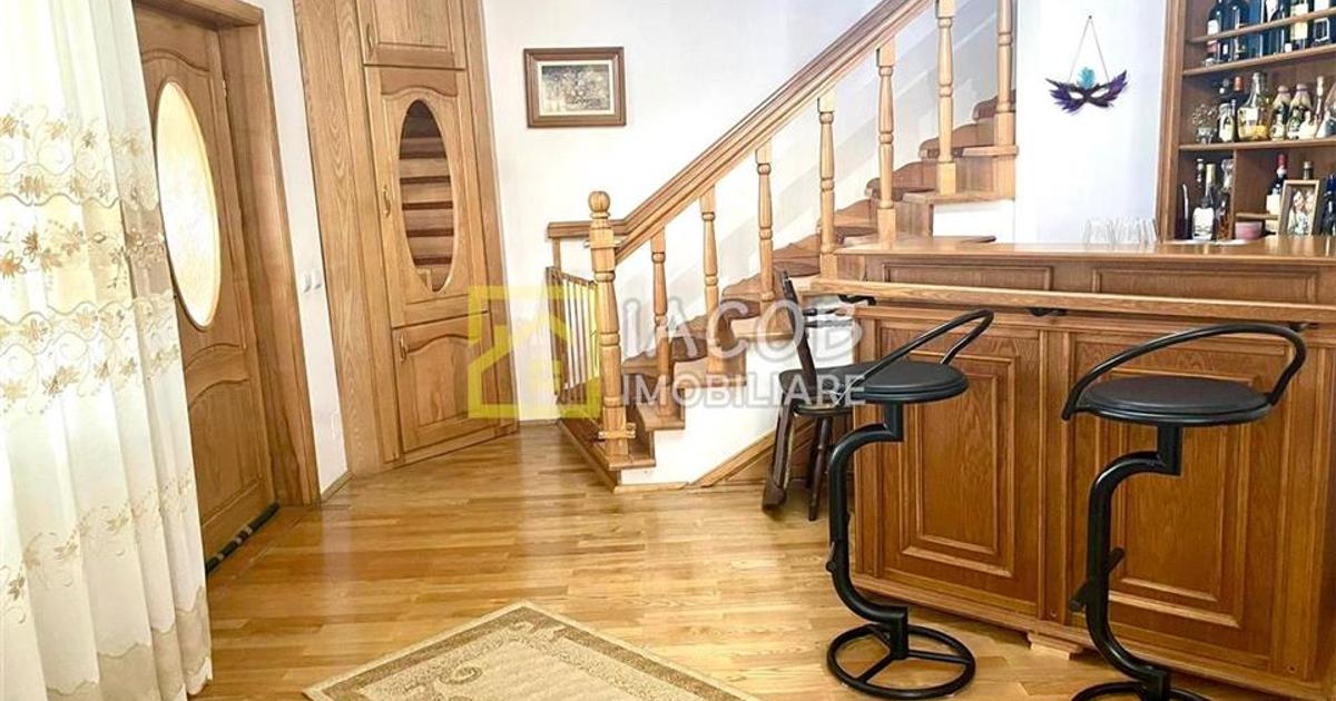 Casă individuală cu 6 camere în zona 9 Mai, Bacău
