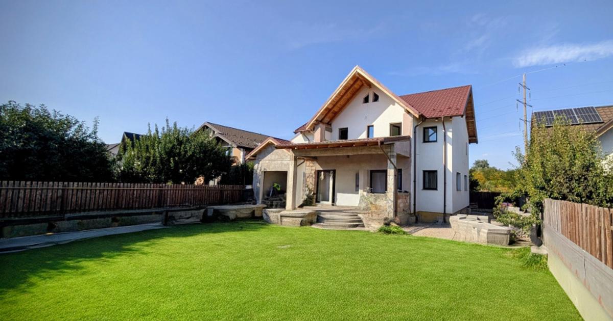 Casă individuală cu 4 camere în zona Gherăiești, Bacău