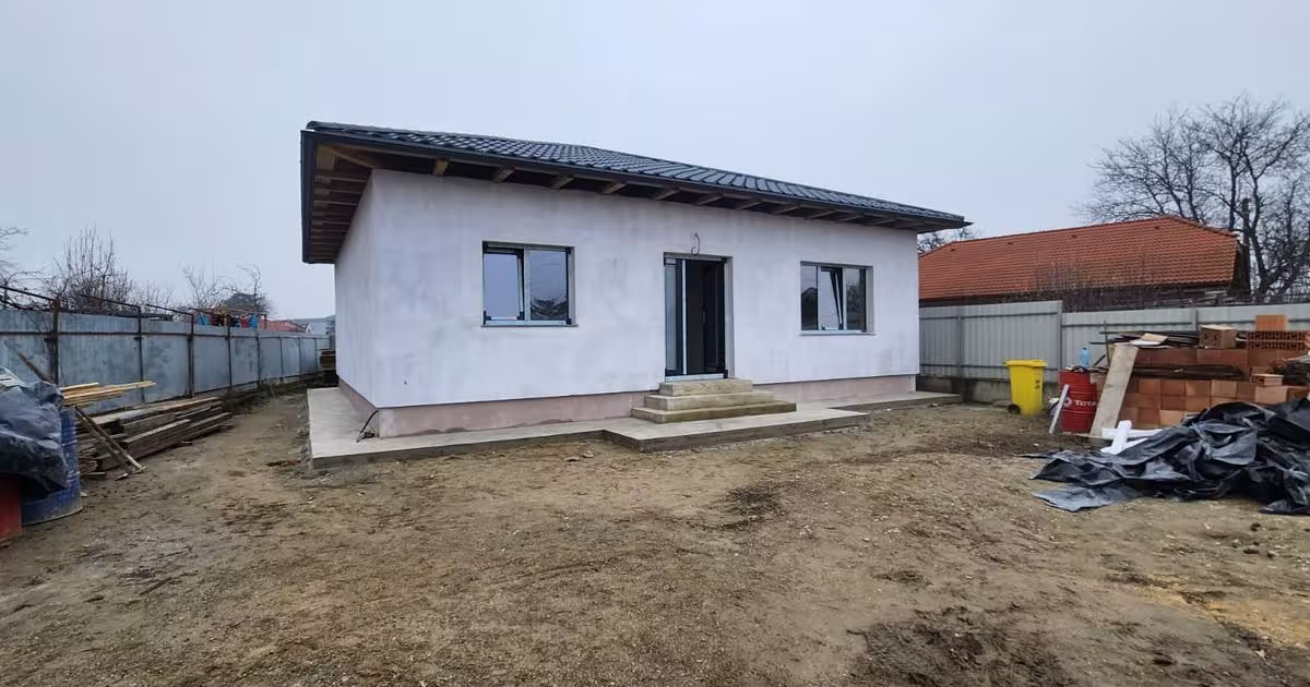 Casă individuală cu 3 camere în zona Letea, Bacău