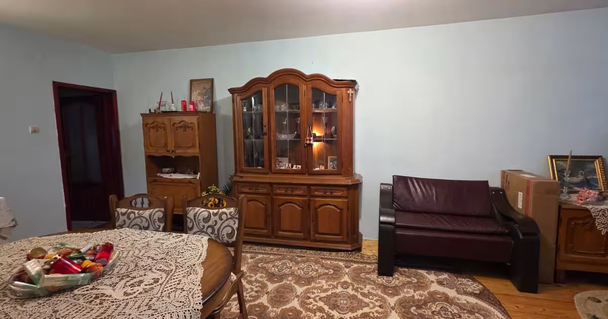 Casă individuală cu 4 camere în zona Șerbănești, Bacău