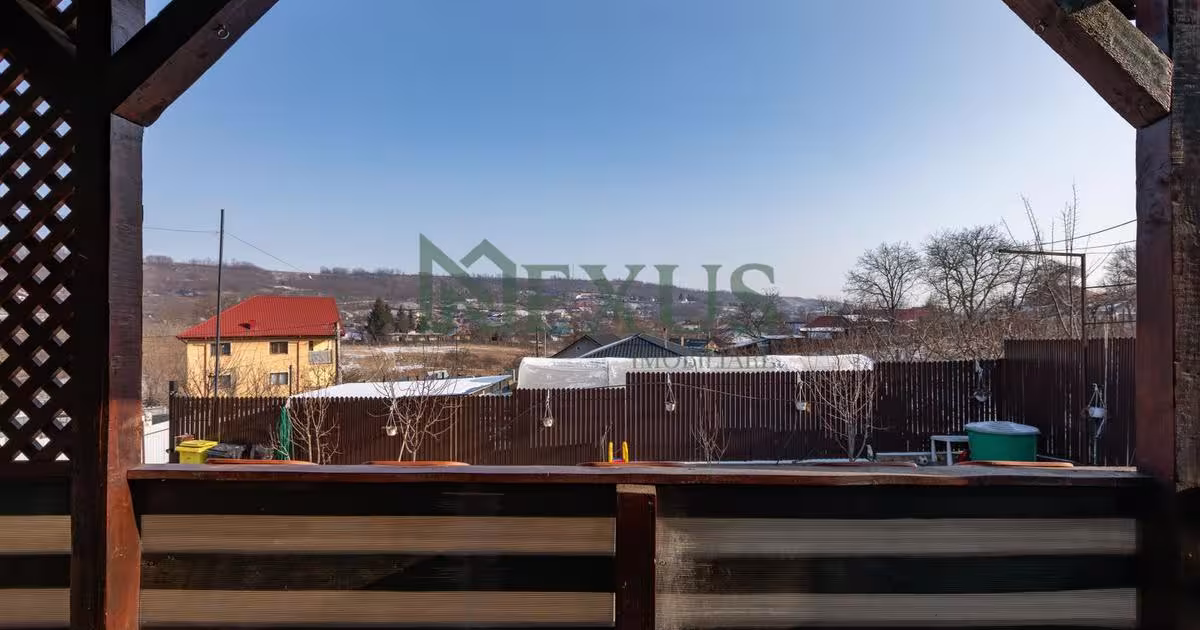 Casă individuală cu 3 camere în zona Vest, Bacău