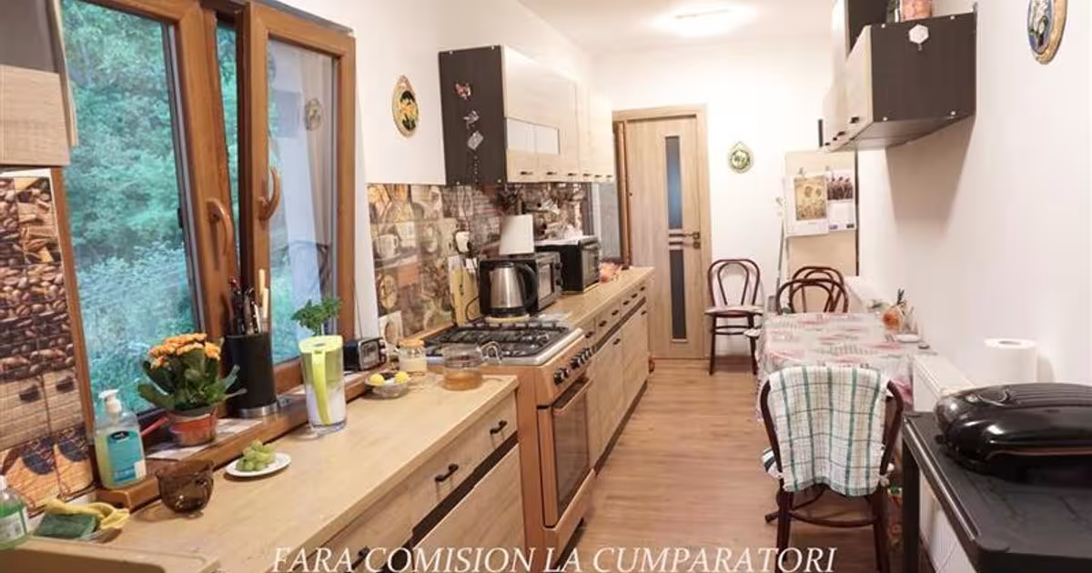 Casă individuală cu 4 camere în zona Sud, Băile Olănești