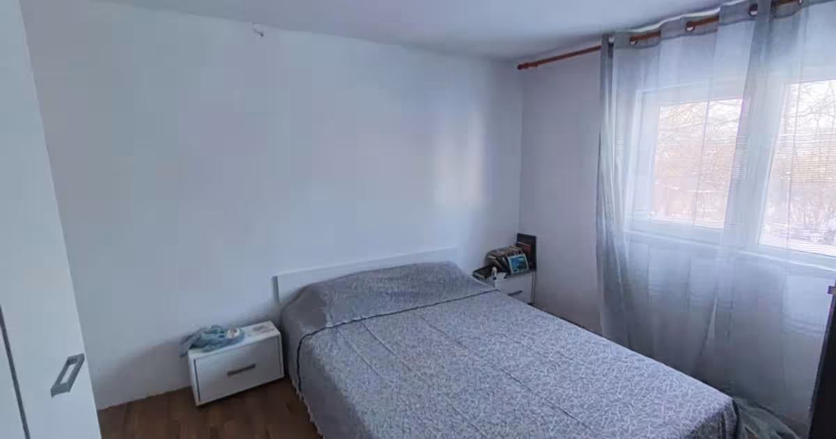 Casă individuală 120 mp cu 3 camere în zona Exterior Sud, Beclean