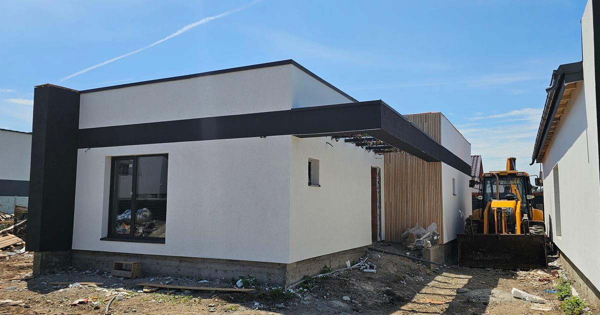 Casă individuală 100 mp cu 3 camere în Berceni