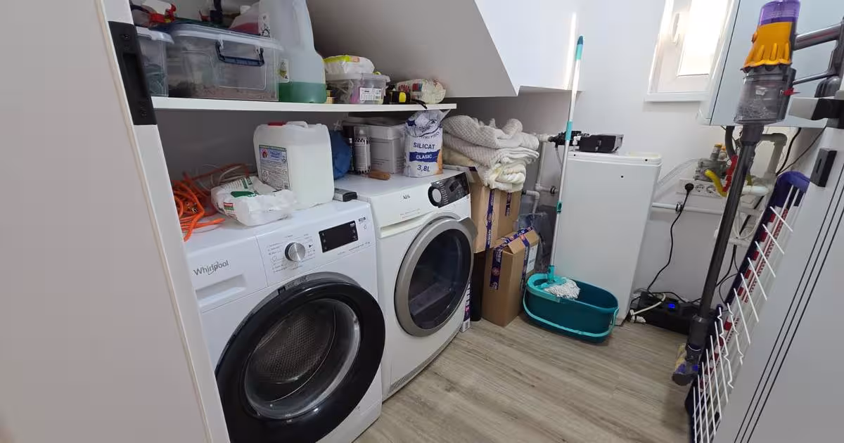 Casă individuală cu 5 camere în Berceni