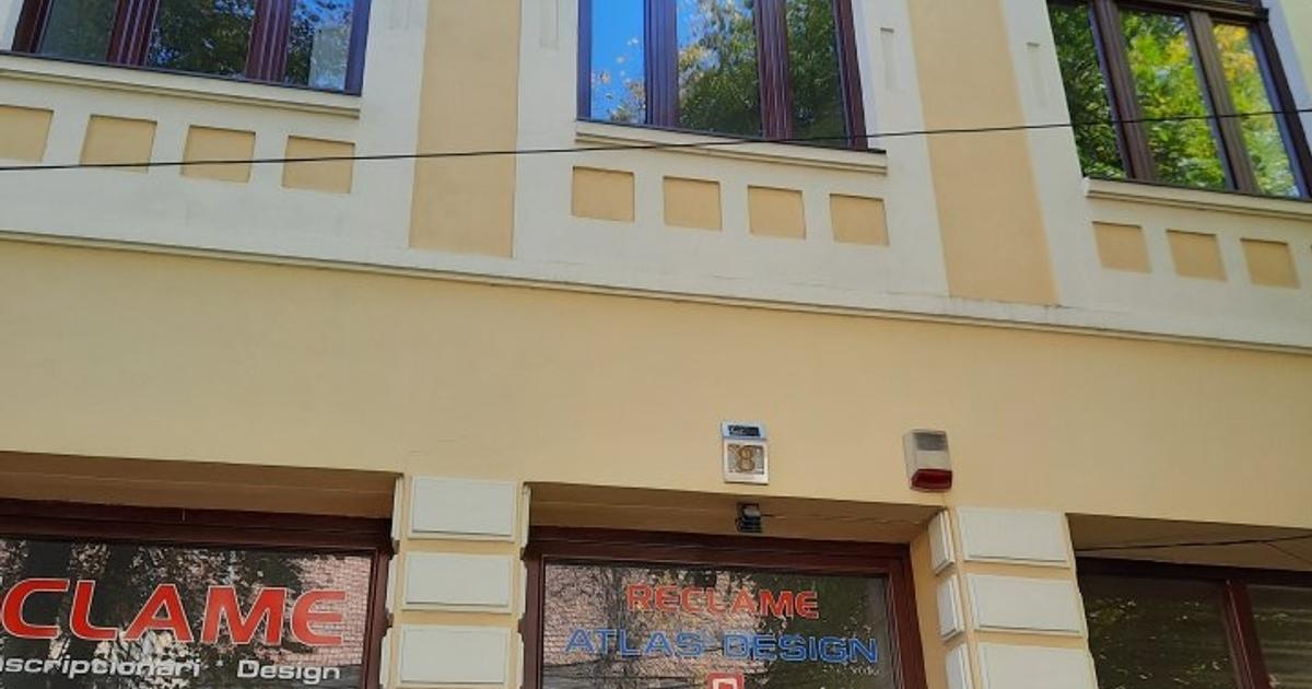 Casă individuală 600 mp cu 16 camere în zona Central, Bistrița