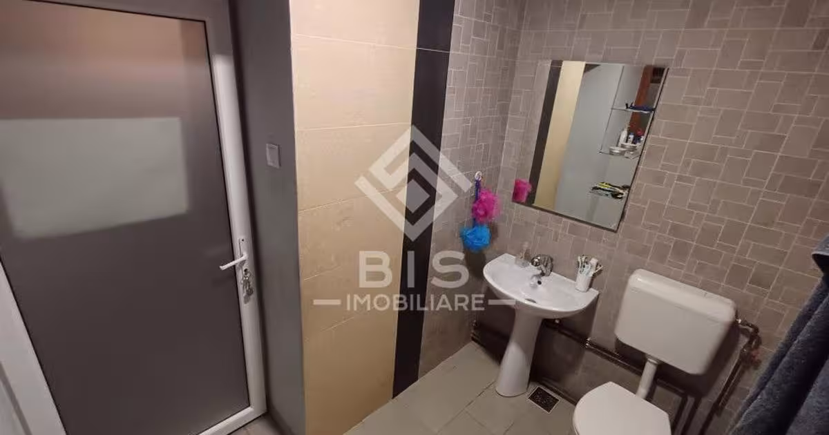 Casă individuală cu 6 camere în zona Central, Bistrița