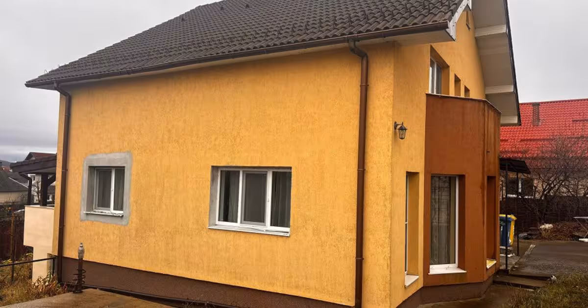 Casă individuală 200 mp cu 3 camere în zona Centura, Bistrița