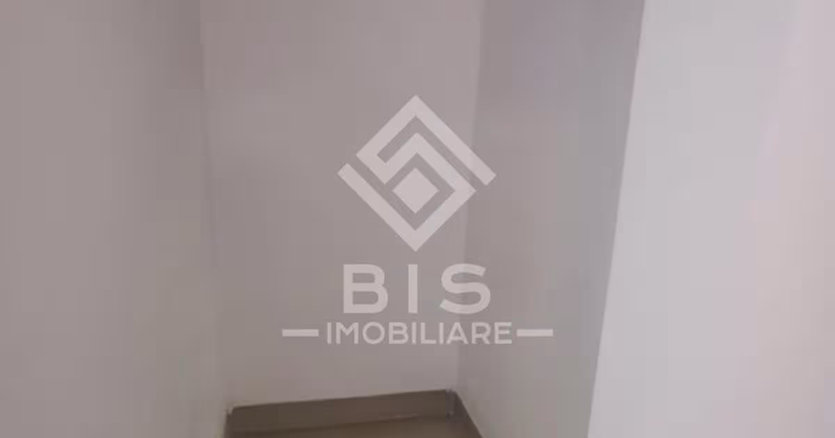 Casă individuală 200 mp cu 5 camere în zona Exterior Nord, Bistrița