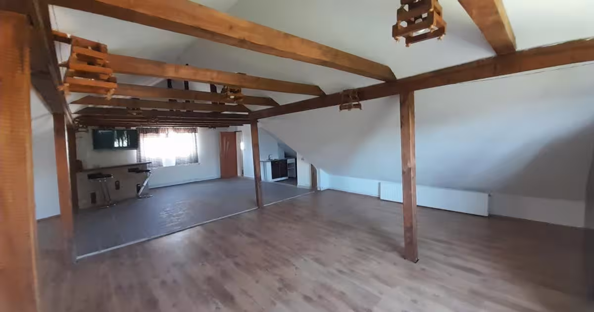 Casă individuală 180 mp cu 6 camere în zona Independenței, Bistrița