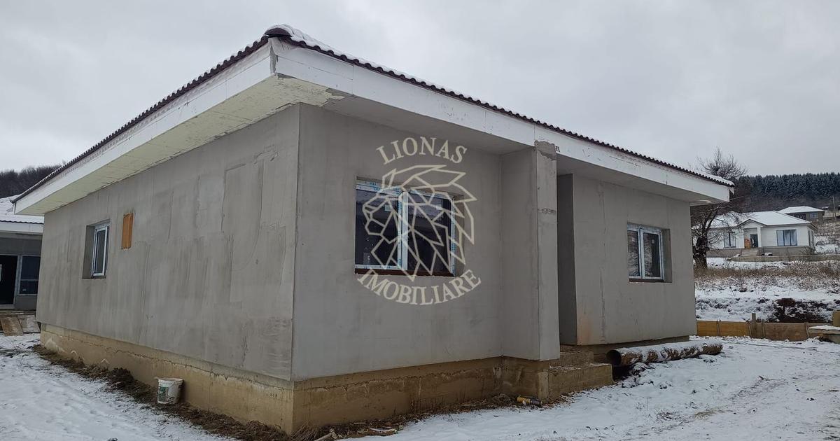 Casă individuală cu 4 camere în zona Nord-Est, Bistrița