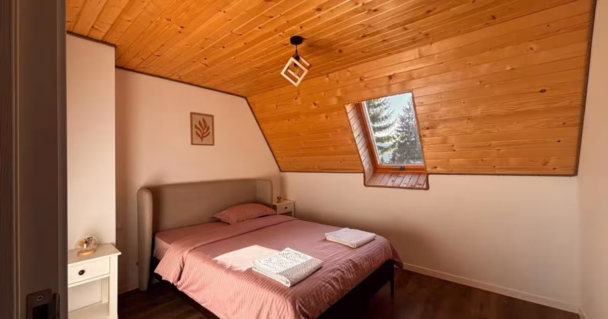 Casă individuală 180 mp cu 4 camere în zona Nord, Bistrița