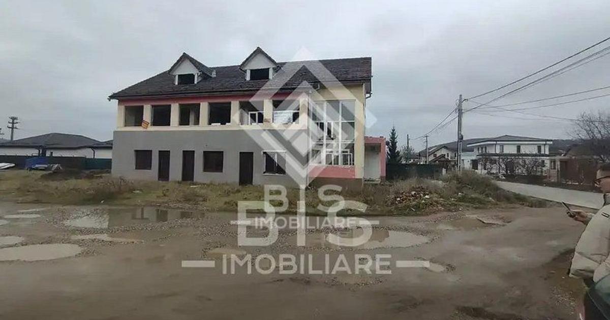 Casă individuală 145 mp cu 4 camere în zona Sud, Bistrița