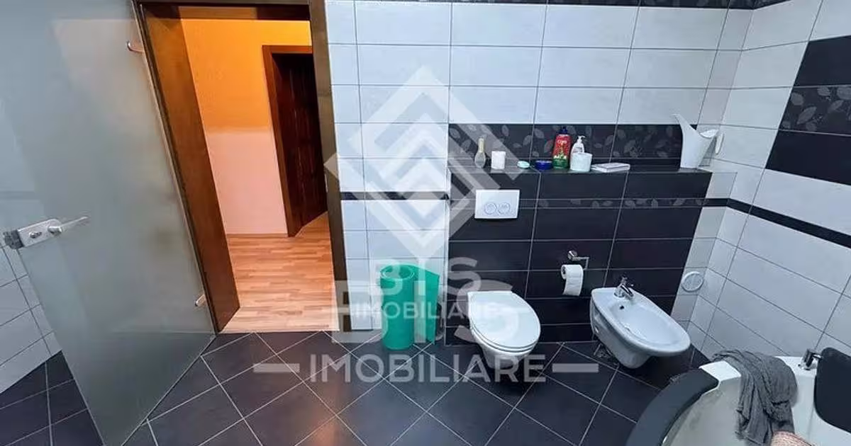 Casă individuală 180 mp cu 6 camere în zona Ultracentral, Bistrița