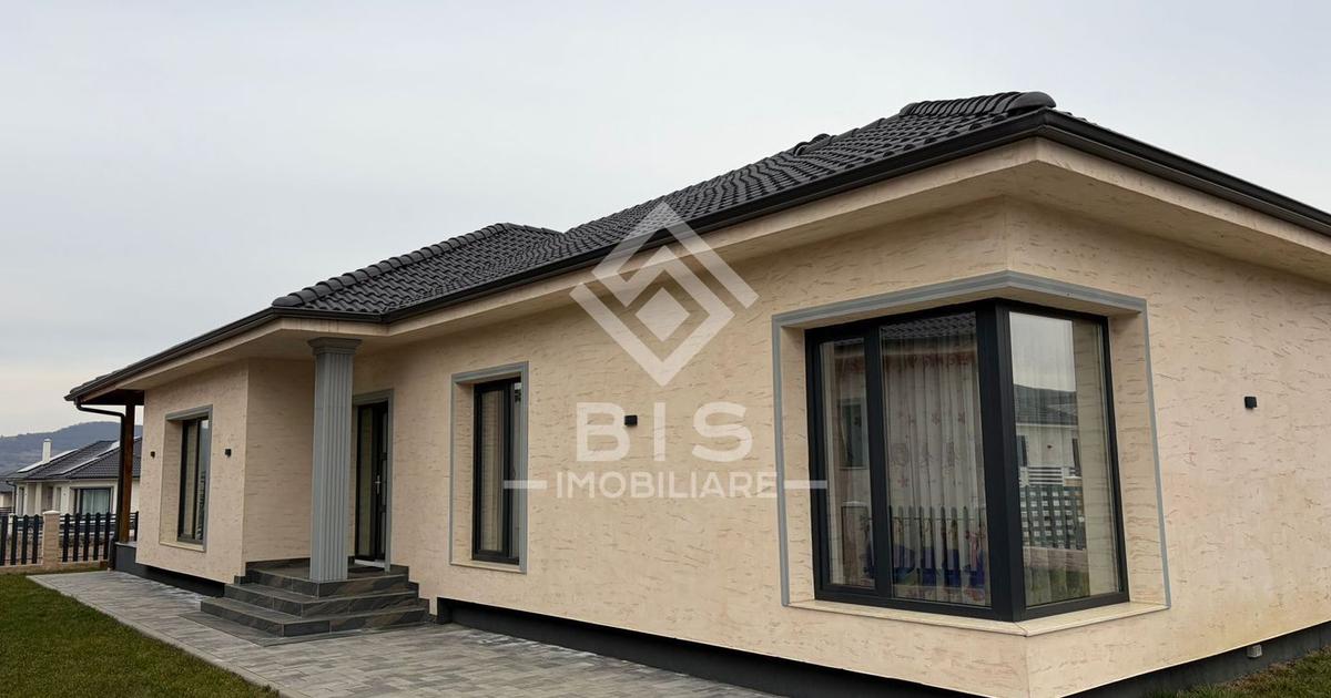 Casă individuală cu 4 camere în zona Unirea, Bistrița