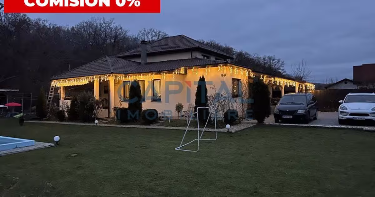 Casă individuală 220 mp cu 5 camere în zona Unirea, Bistrița