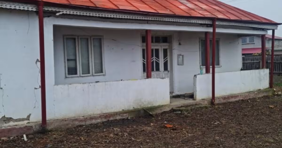Casă individuală 64 mp cu 3 camere în Bizighești