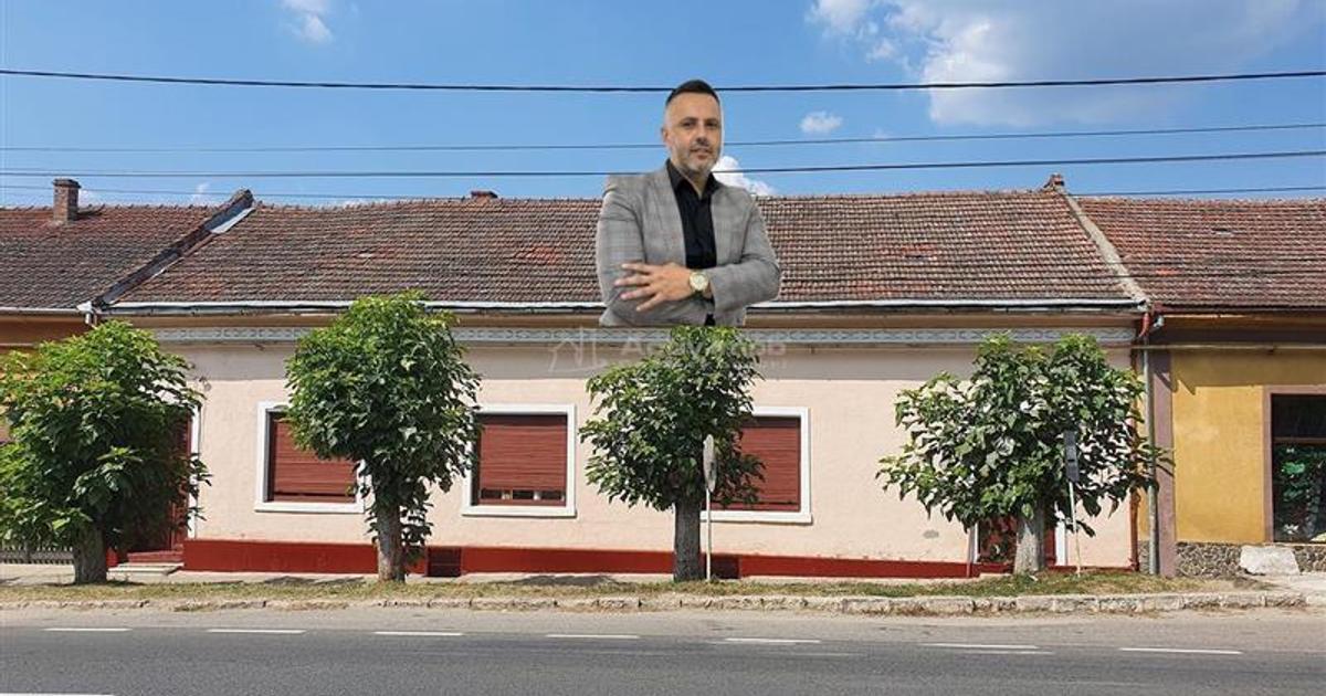 Casă individuală cu 6 camere în zona Central, Bocșa