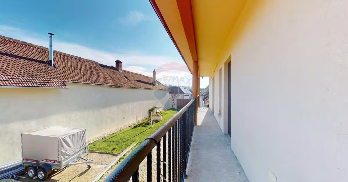 Casă individuală cu 8 camere în Bod