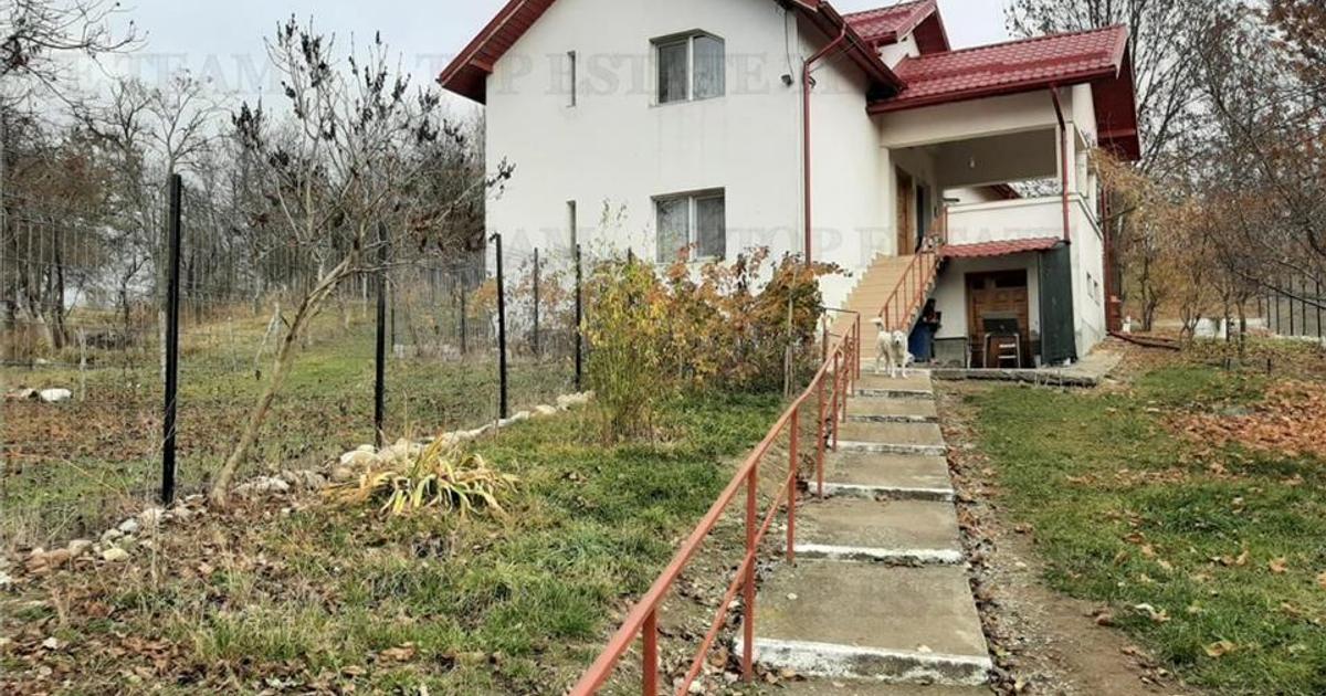 Casă individuală cu 6 camere în Bogdănești (Tomșani)