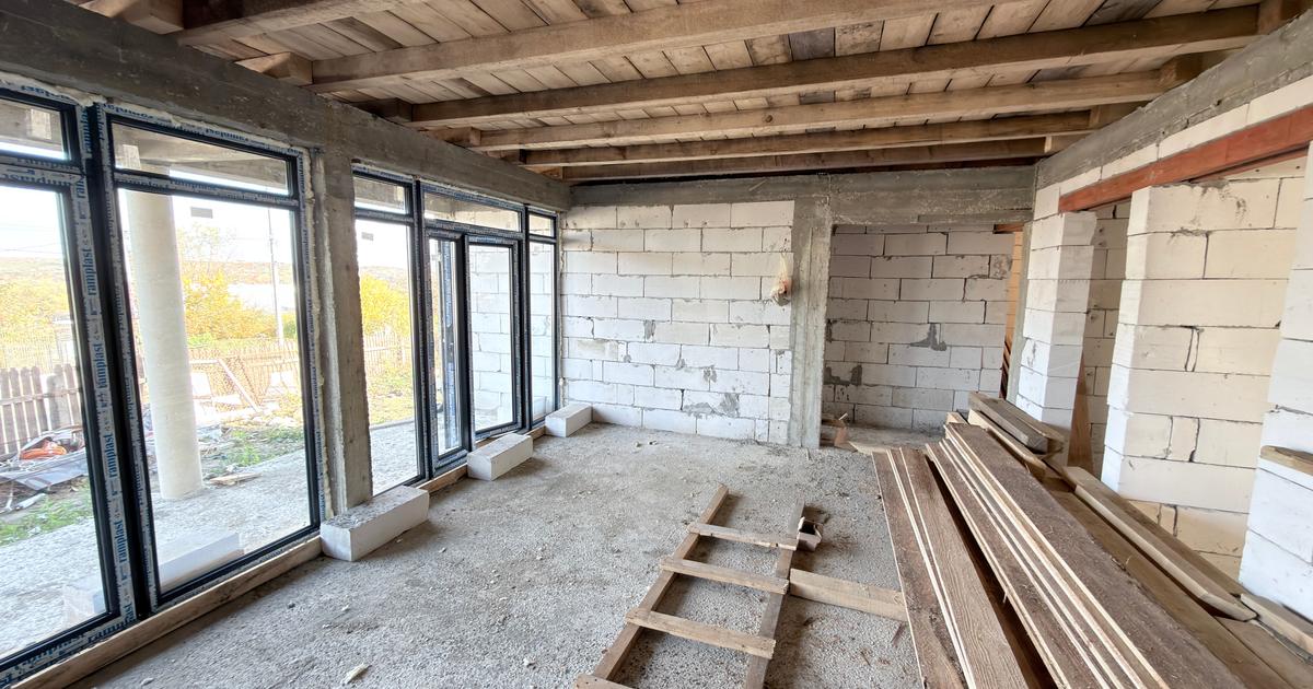 Casă individuală cu 4 camere în zona Central, Botoșani