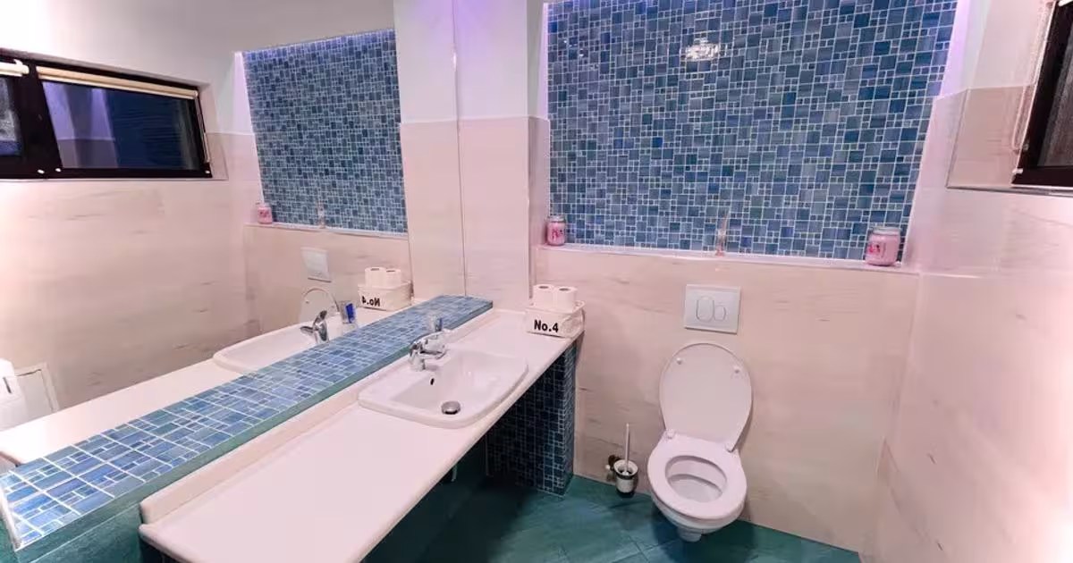 Casă individuală cu 5 camere în zona Central, Botoșani