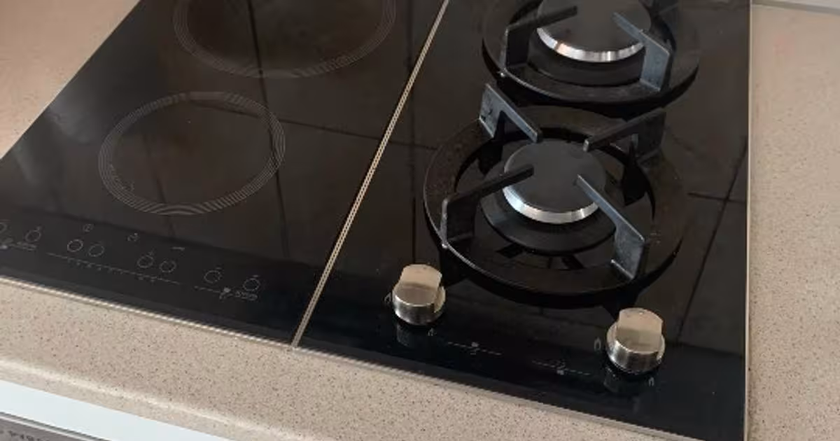 Casă individuală 112 mp cu 4 camere în zona Central, Botoșani