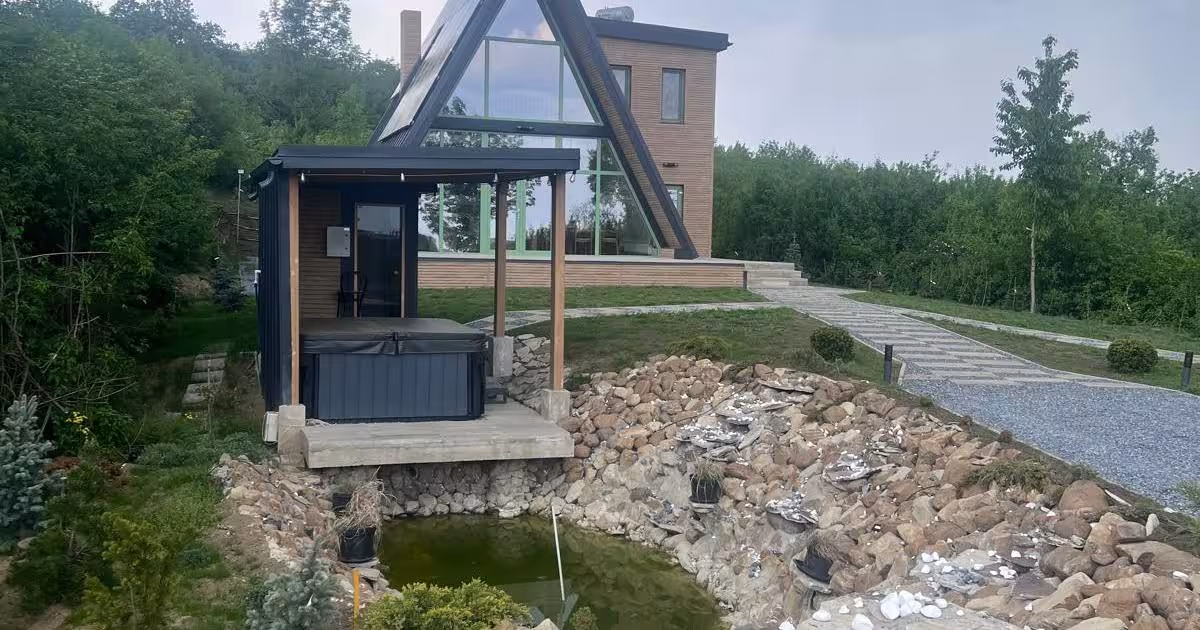 Casă individuală 130 mp cu 4 camere în zona Periferie, Botoșani