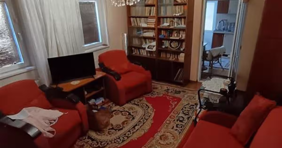 Casă individuală cu 6 camere în zona Central, Brăila