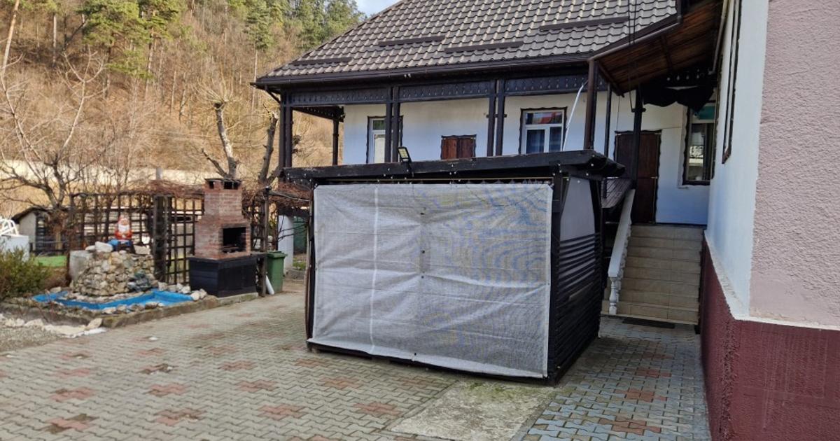 Casă individuală 371 mp cu 7 camere în Bran