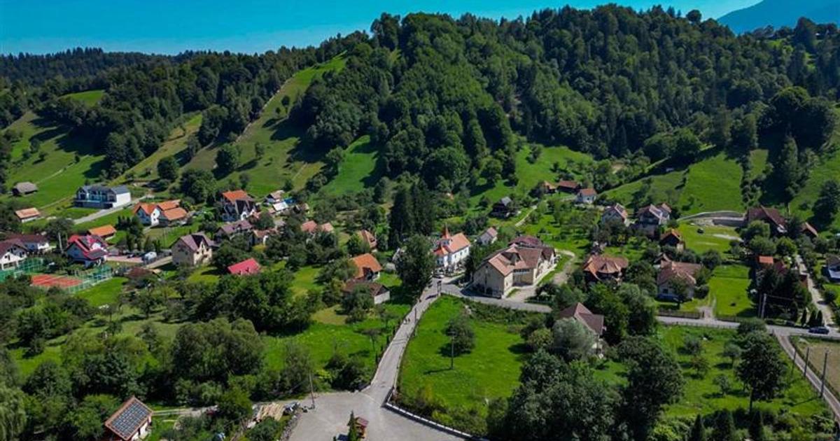 Casă individuală cu 2 camere în zona Exterior Est, Brașov