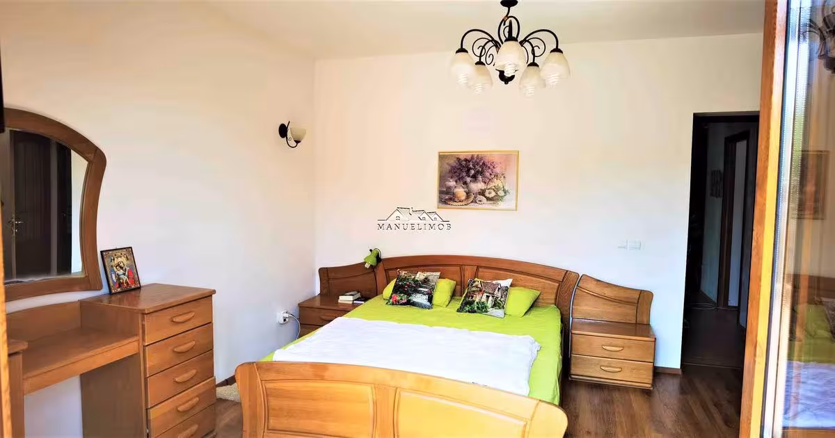 Casă individuală 206 mp cu 5 camere în zona Exterior Est, Breaza