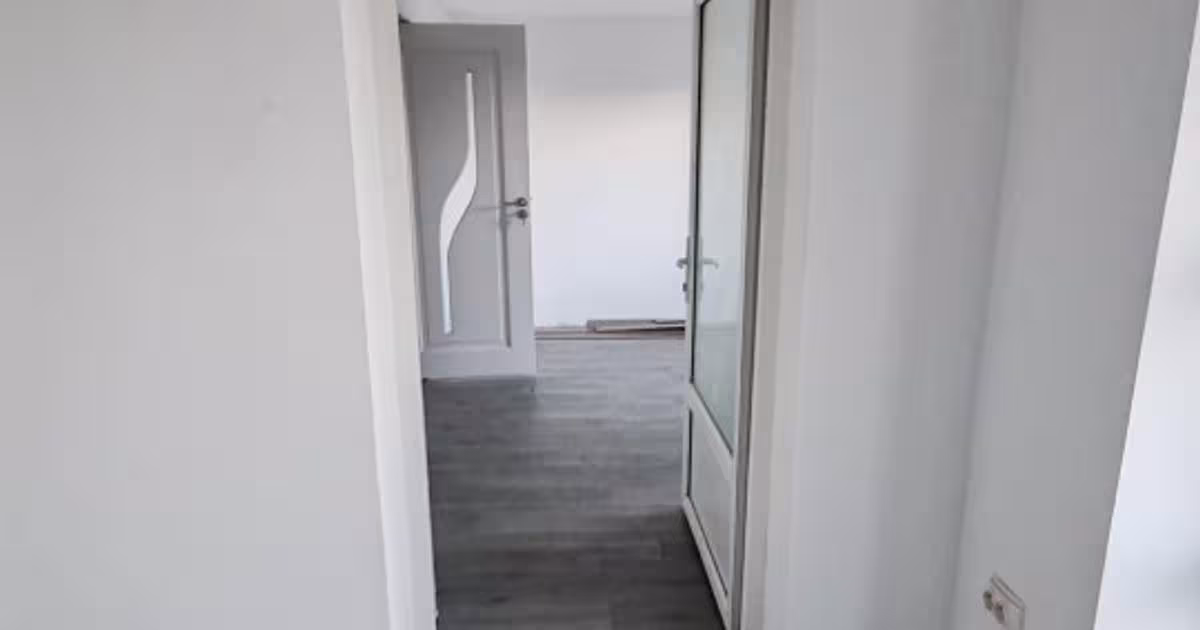 Casă individuală 95 mp cu 3 camere în Brodoc