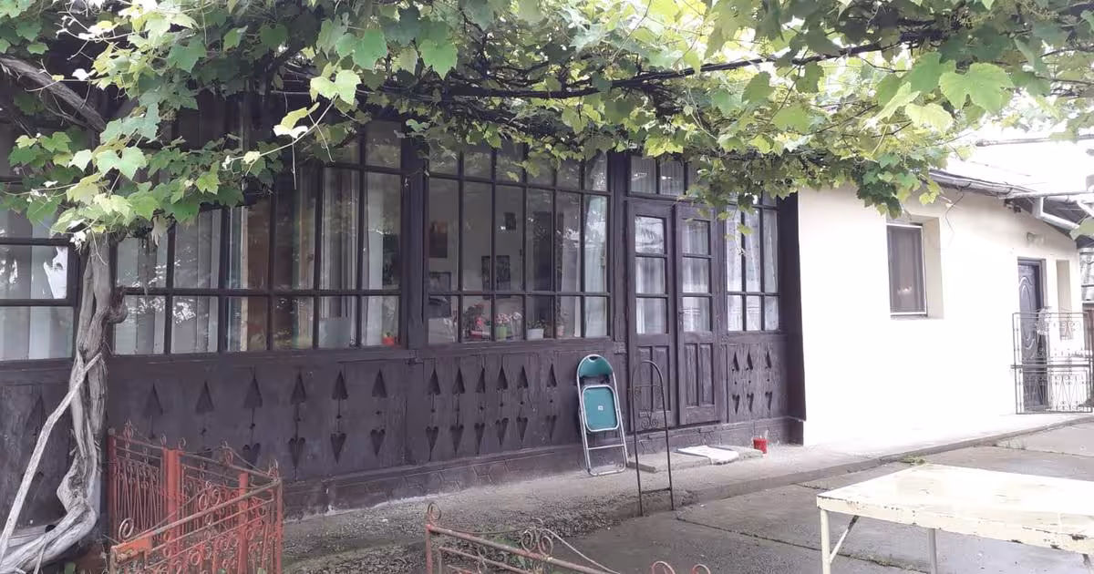 Casă individuală 100 mp cu 4 camere în Bucecea
