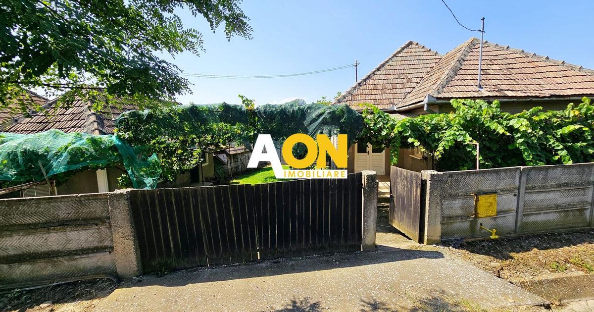 Casă individuală cu 3 camere în Bucerdea Grânoasă